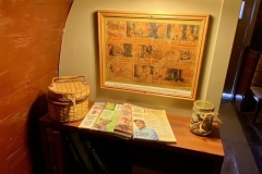 famous-one-log-house-in-garberville-ca_11