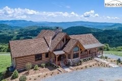 latsios-hybrid-home-in-banner-elk-nc_01