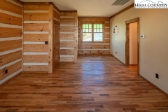 latsios-hybrid-home-in-banner-elk-nc_16